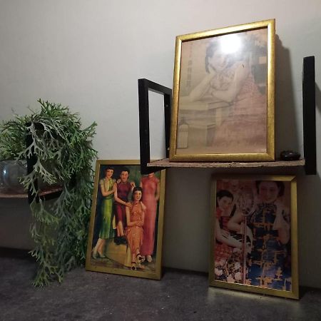 Lima.Tujoh Hotel Kuching Bagian luar foto